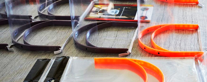 Coronavirus : les enseignants du Creusot impriment en 3D des visières et pièces d&rsquo;appareils respiratoires